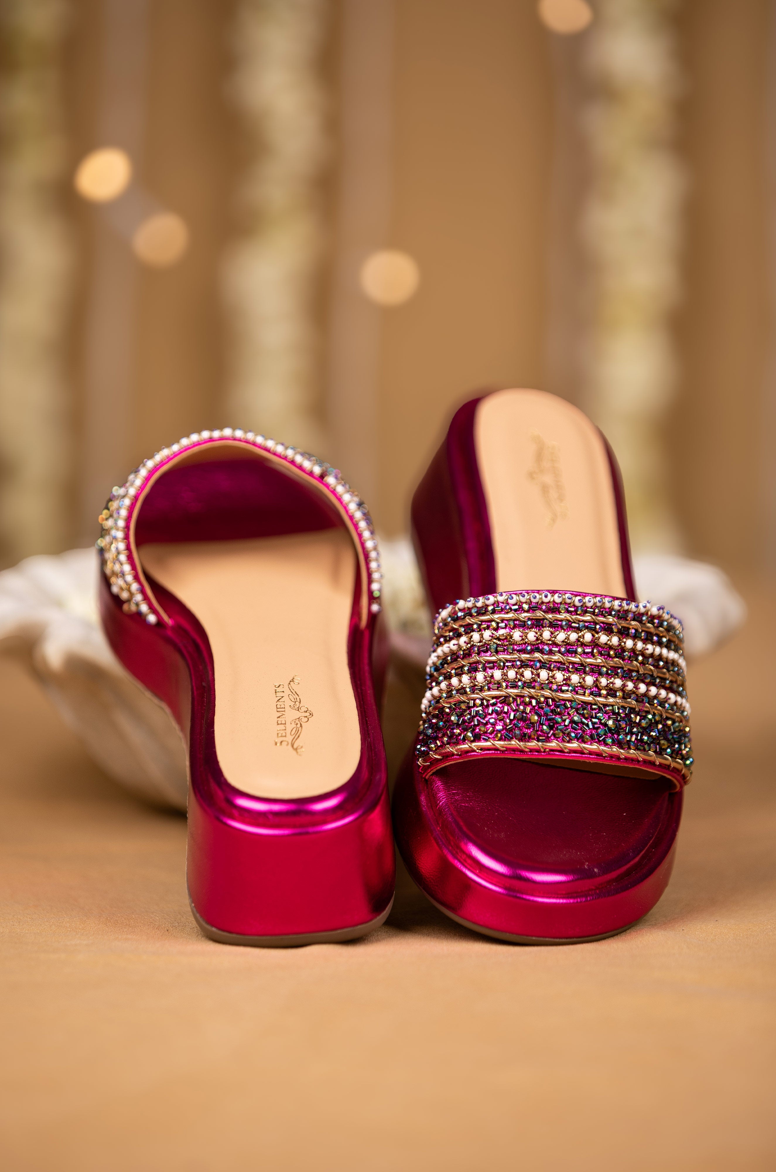 Aavya (Slider)