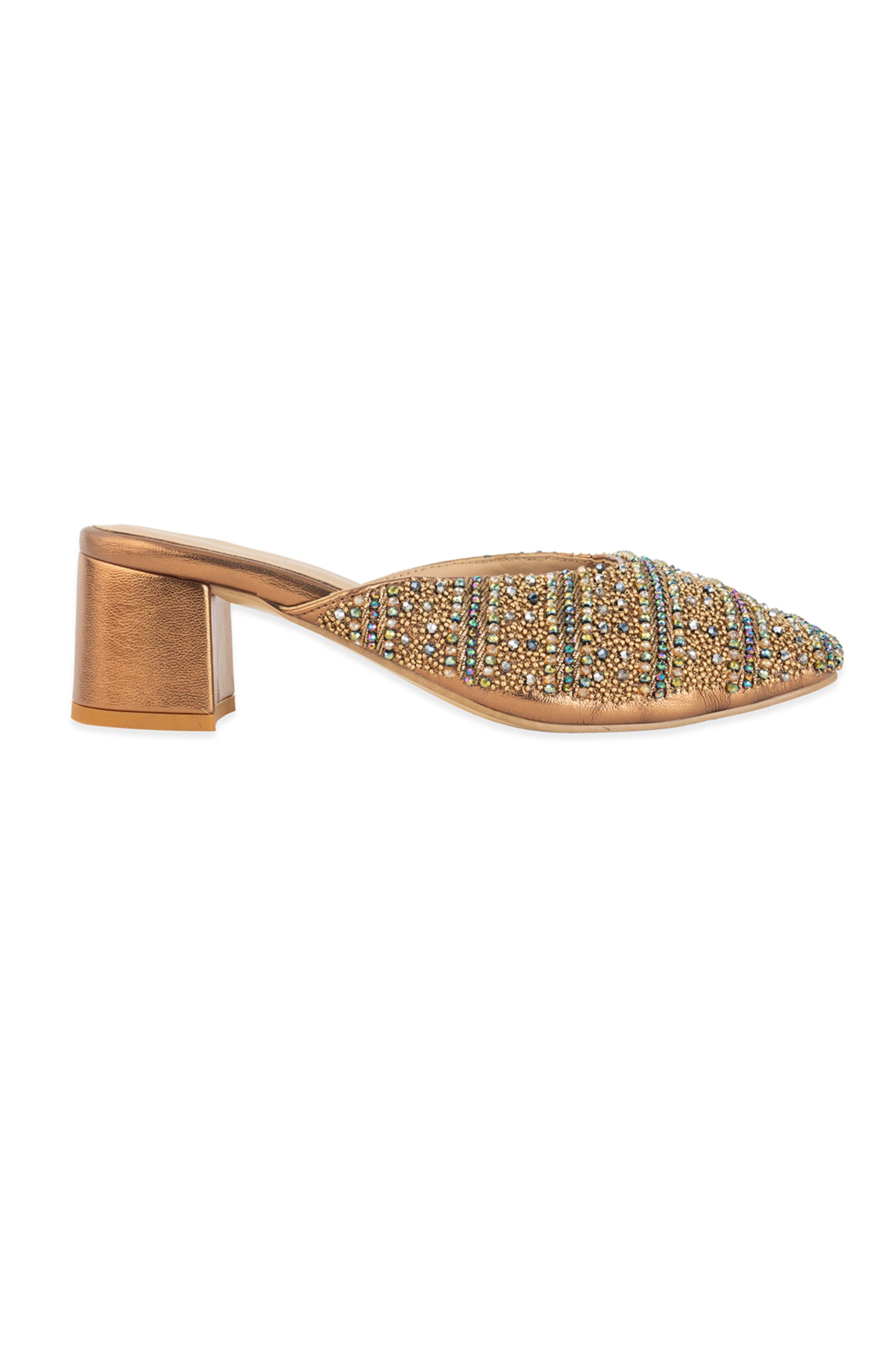 Navisha (Heel)