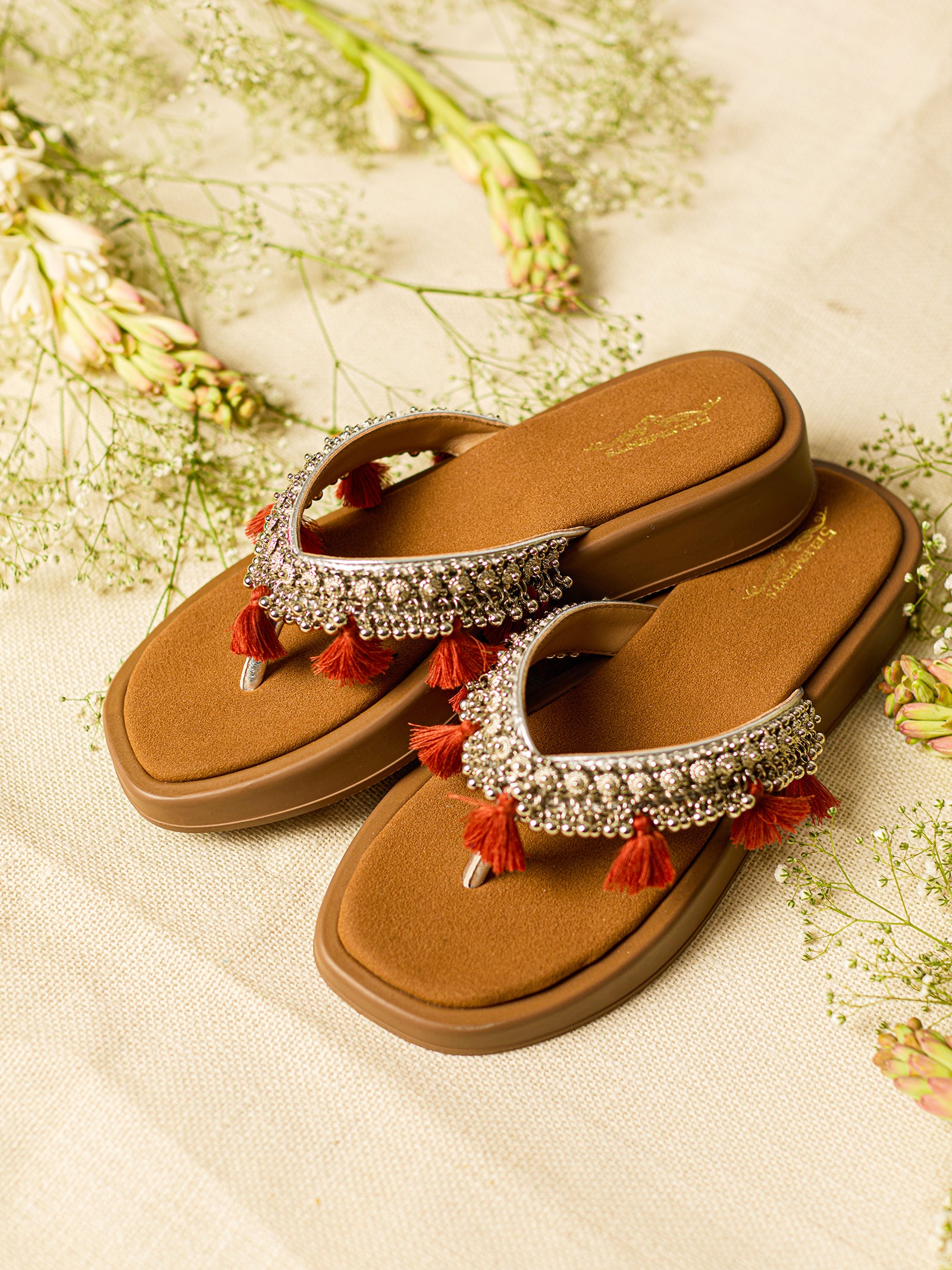 Aavya Multi Color (Slider)