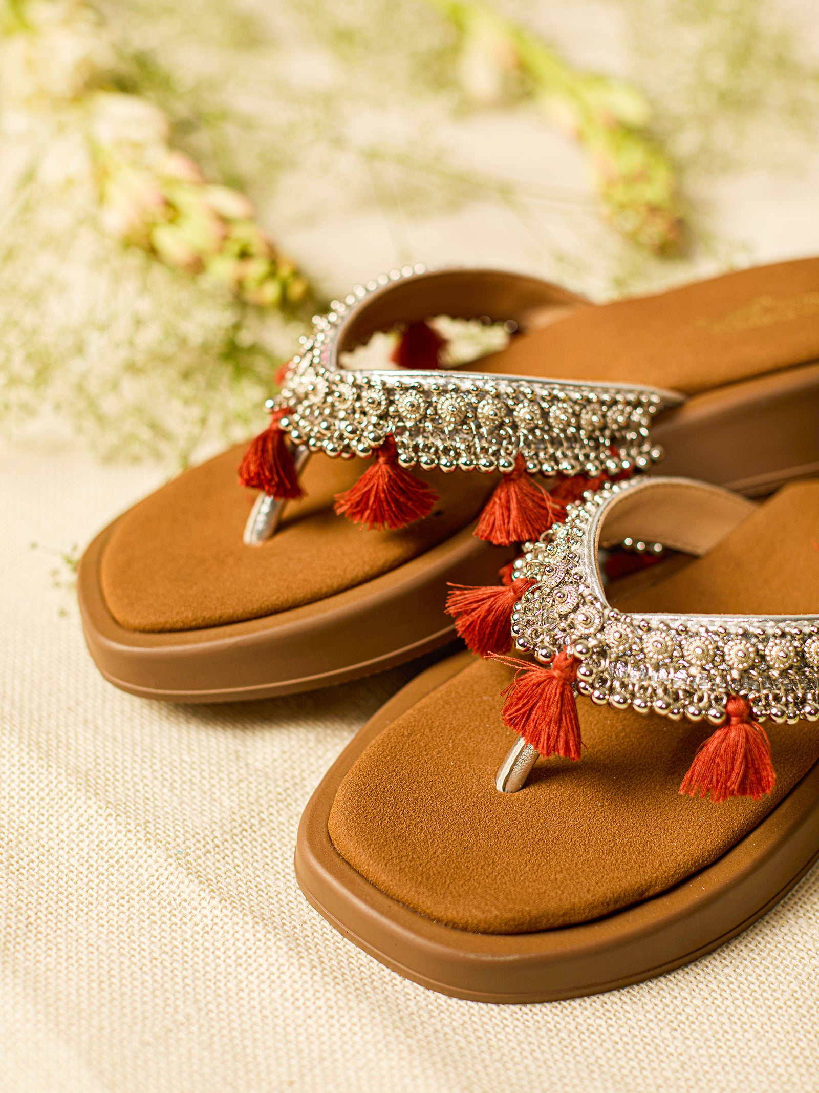 Aavya Multi Color (Slider)