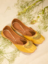 Aashvi Mustard Jutti