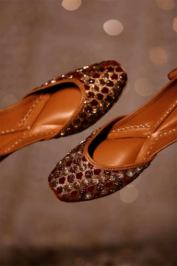 Amayra Maroon Jutti