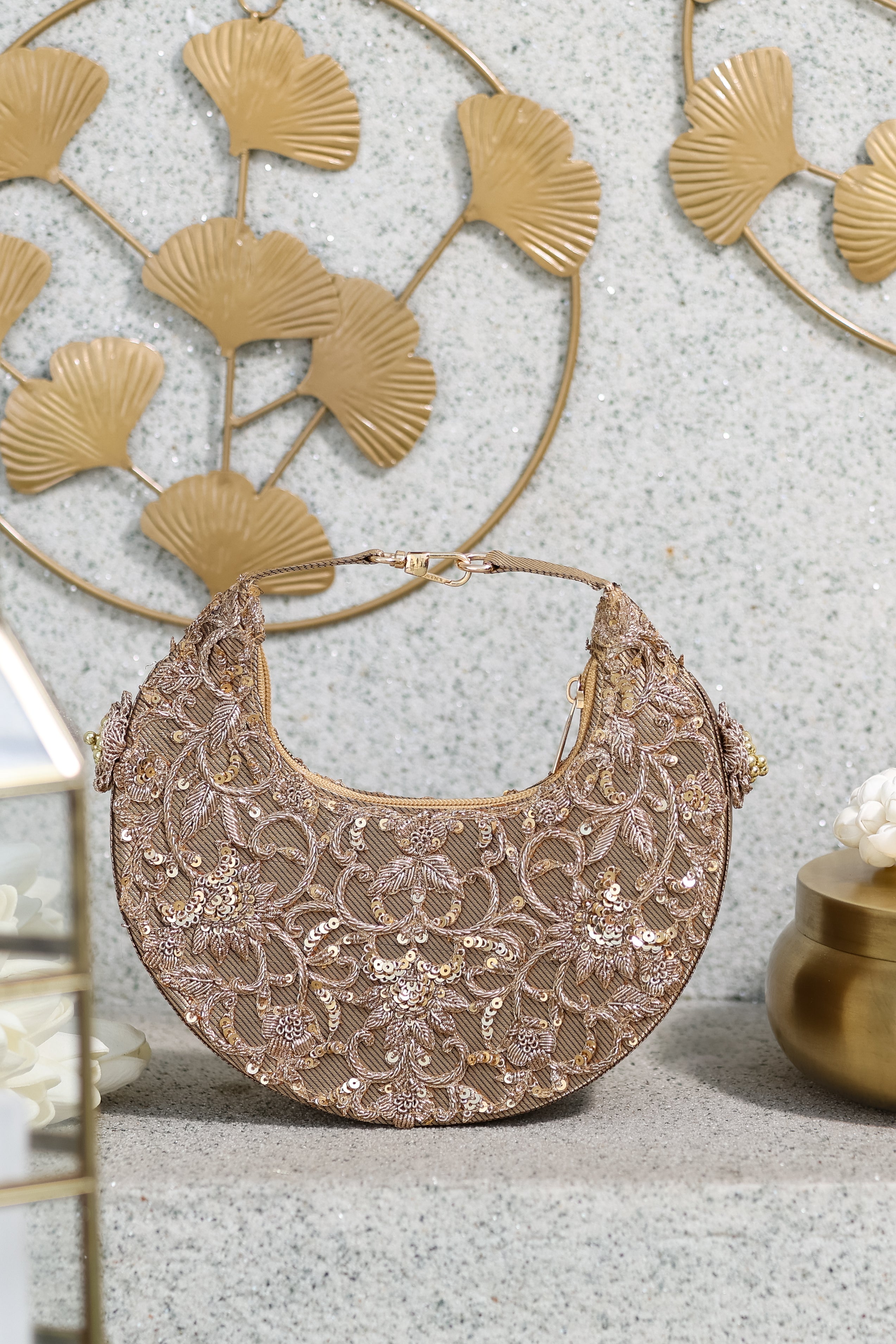 5E-RH-26-032 - Kashida Handbag - 001 - 5 elements 10 march10412.jpg