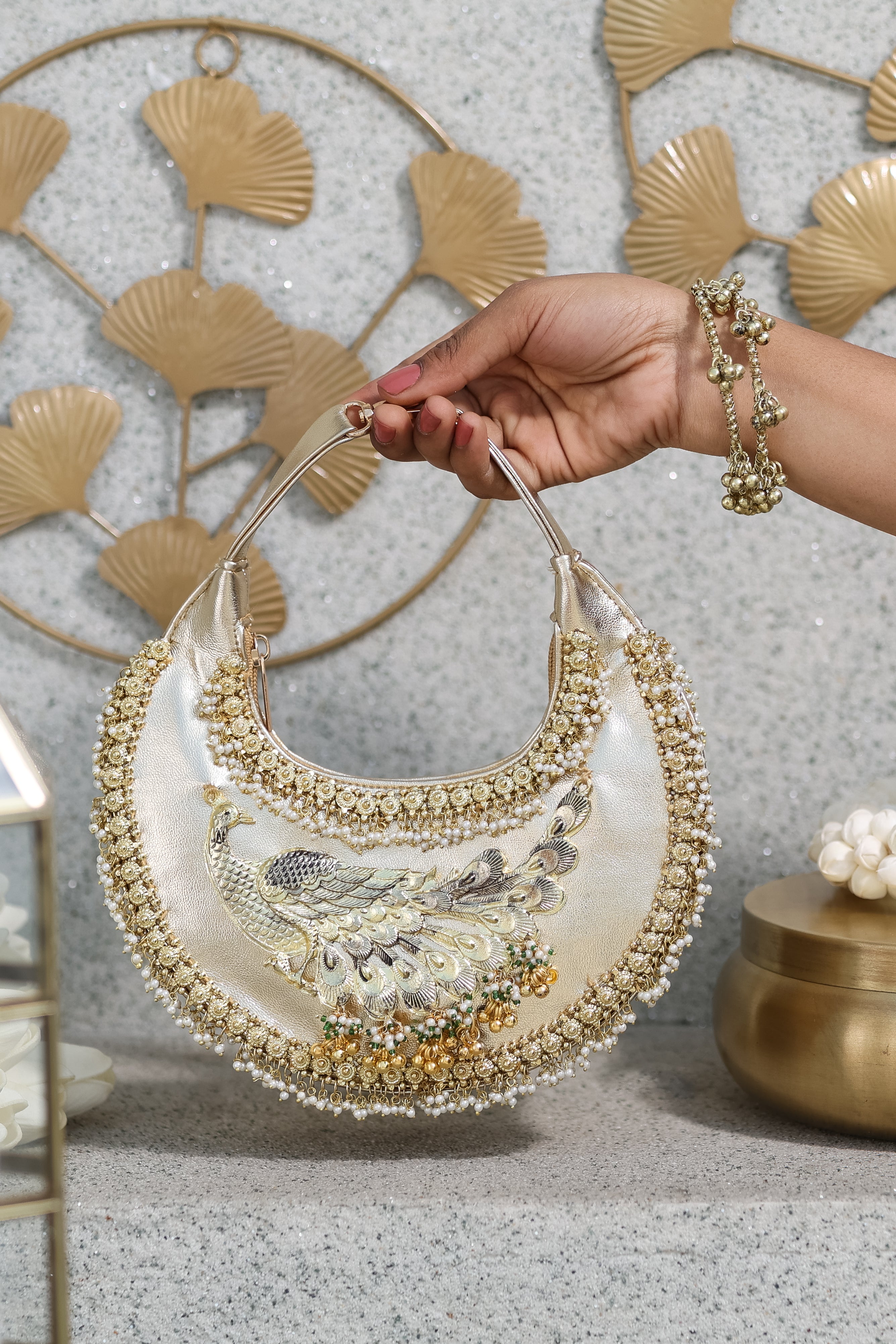 5E-RH-26-033 - Mayuri Gold Handbag - 001 - 5 elements 10 march10432.jpg