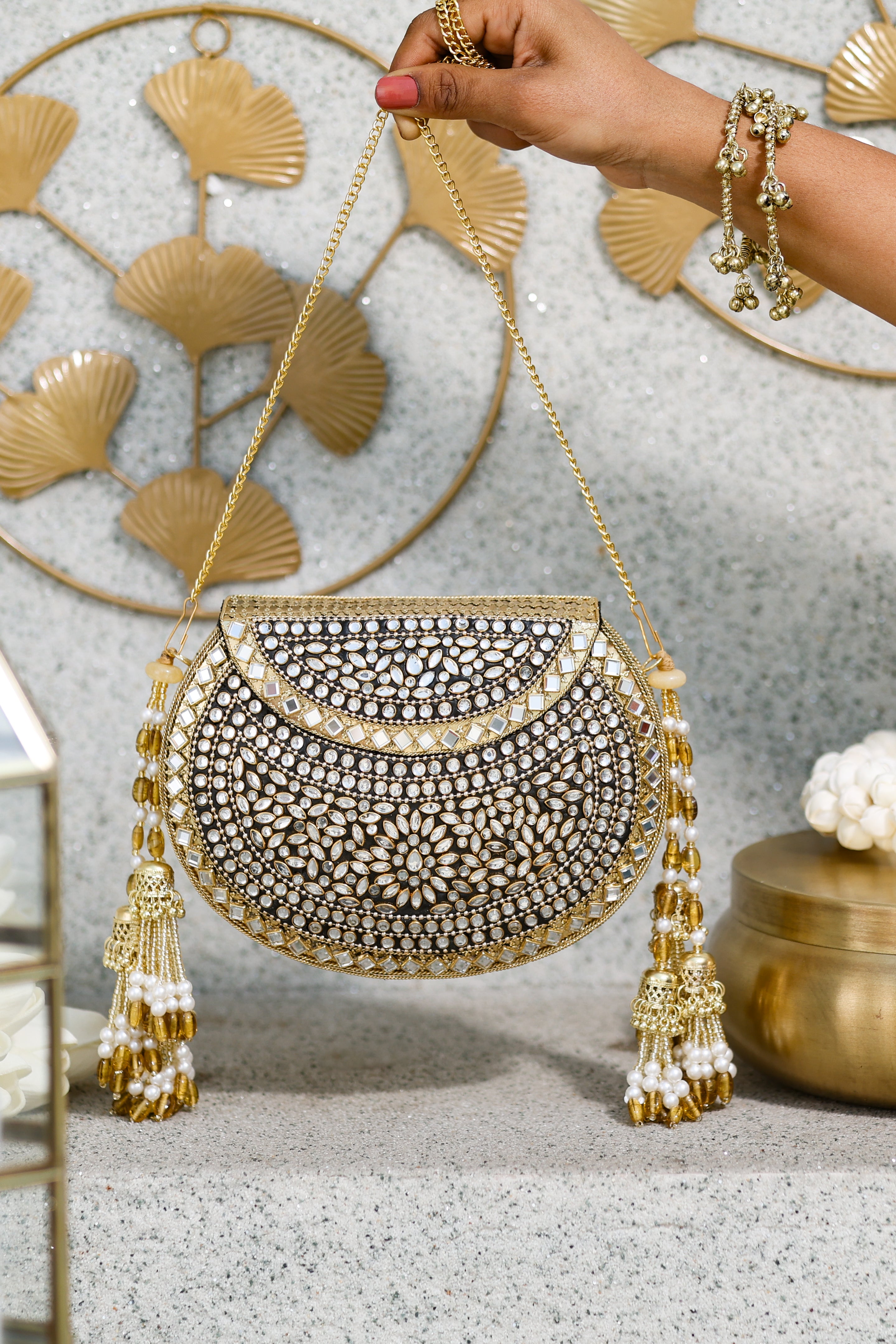 Iraanshi (Clutch) 2 - 5 elements 10 march10438.jpg