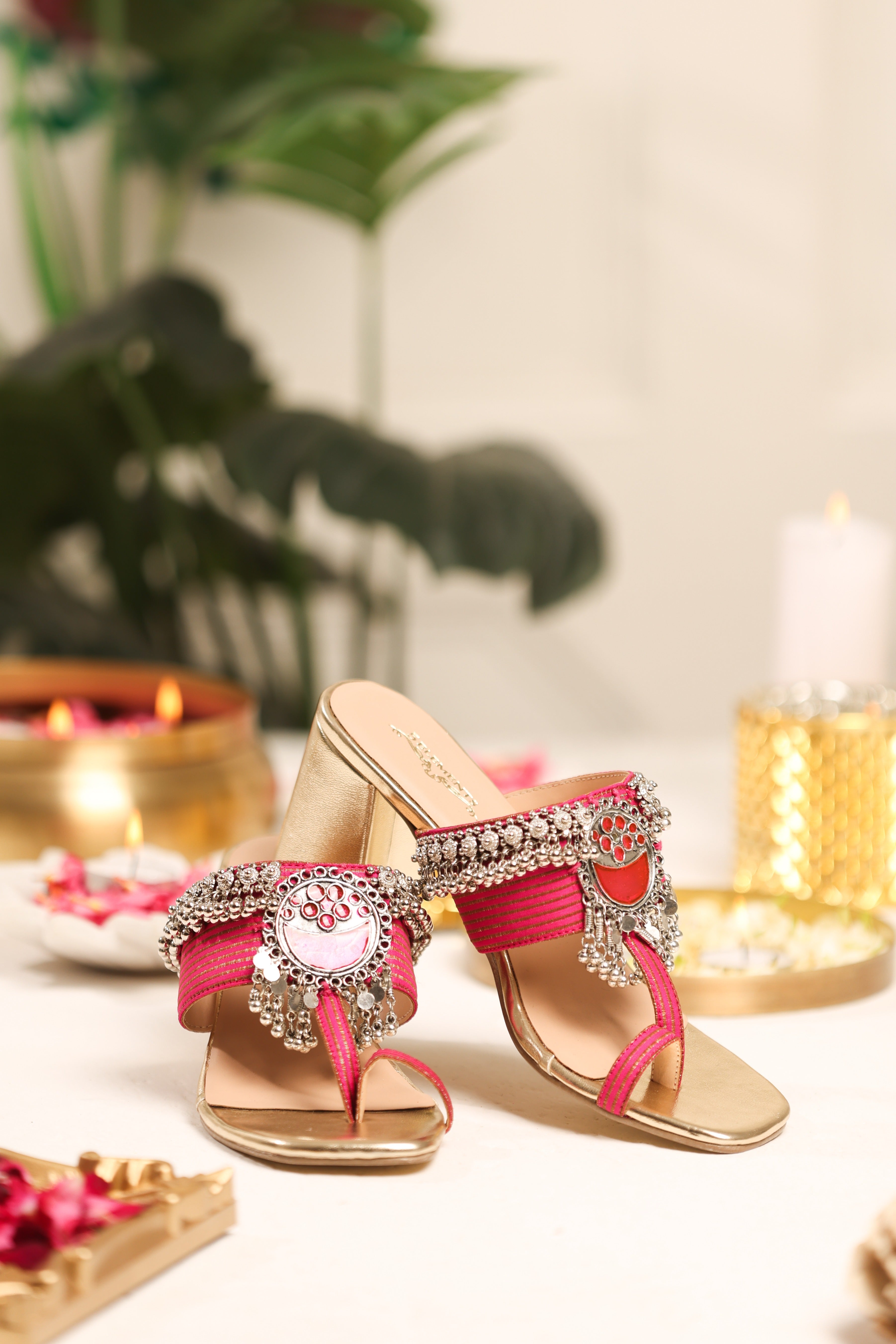 5E-RH-26-024 - Raqsheel Heels - 003 - 5 elements 10 march11440.jpg