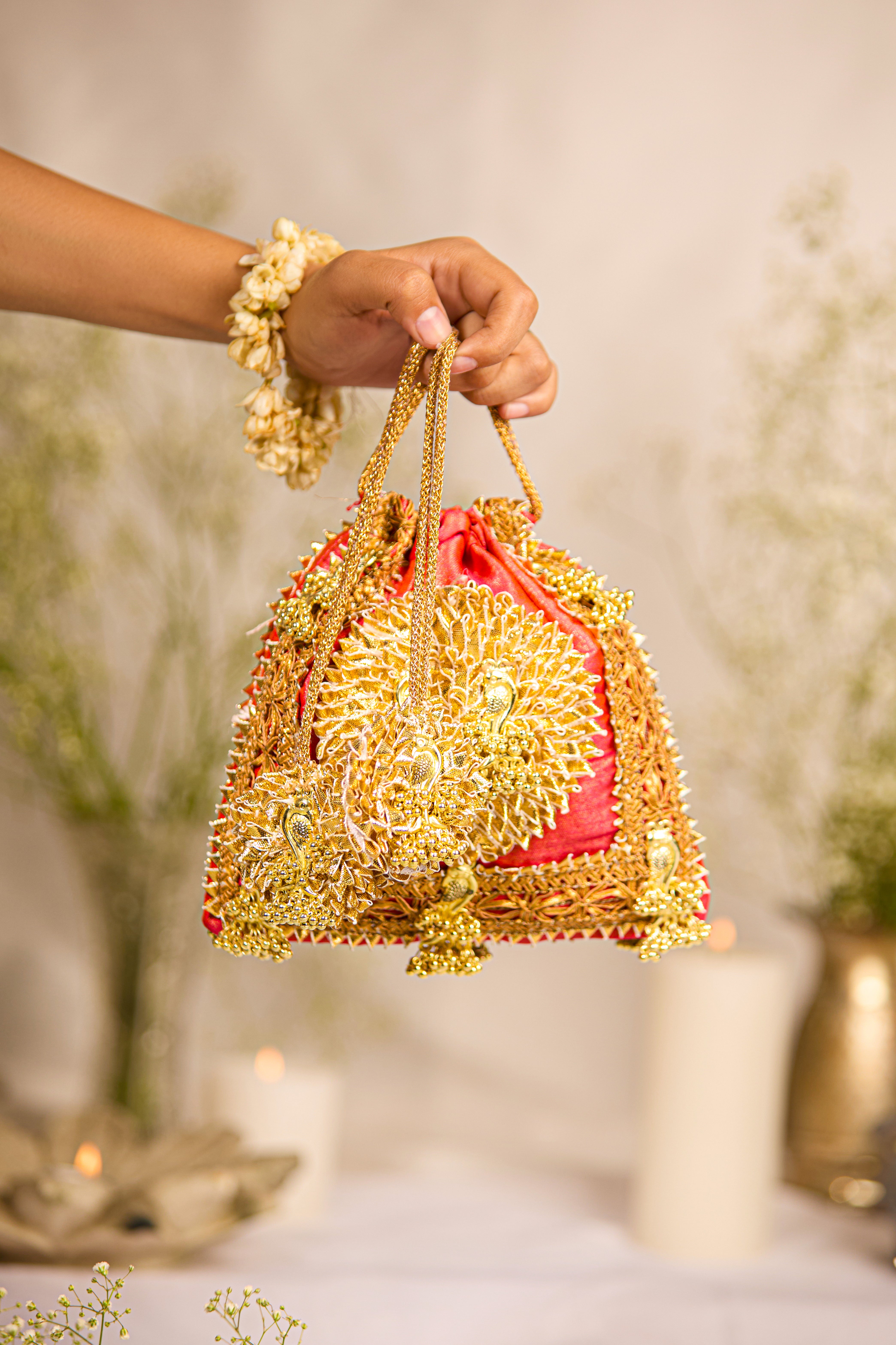 Mayra Orange (Potli)