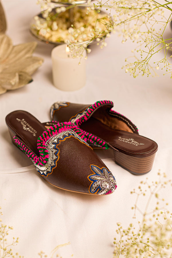 Mehnaz (Mule)