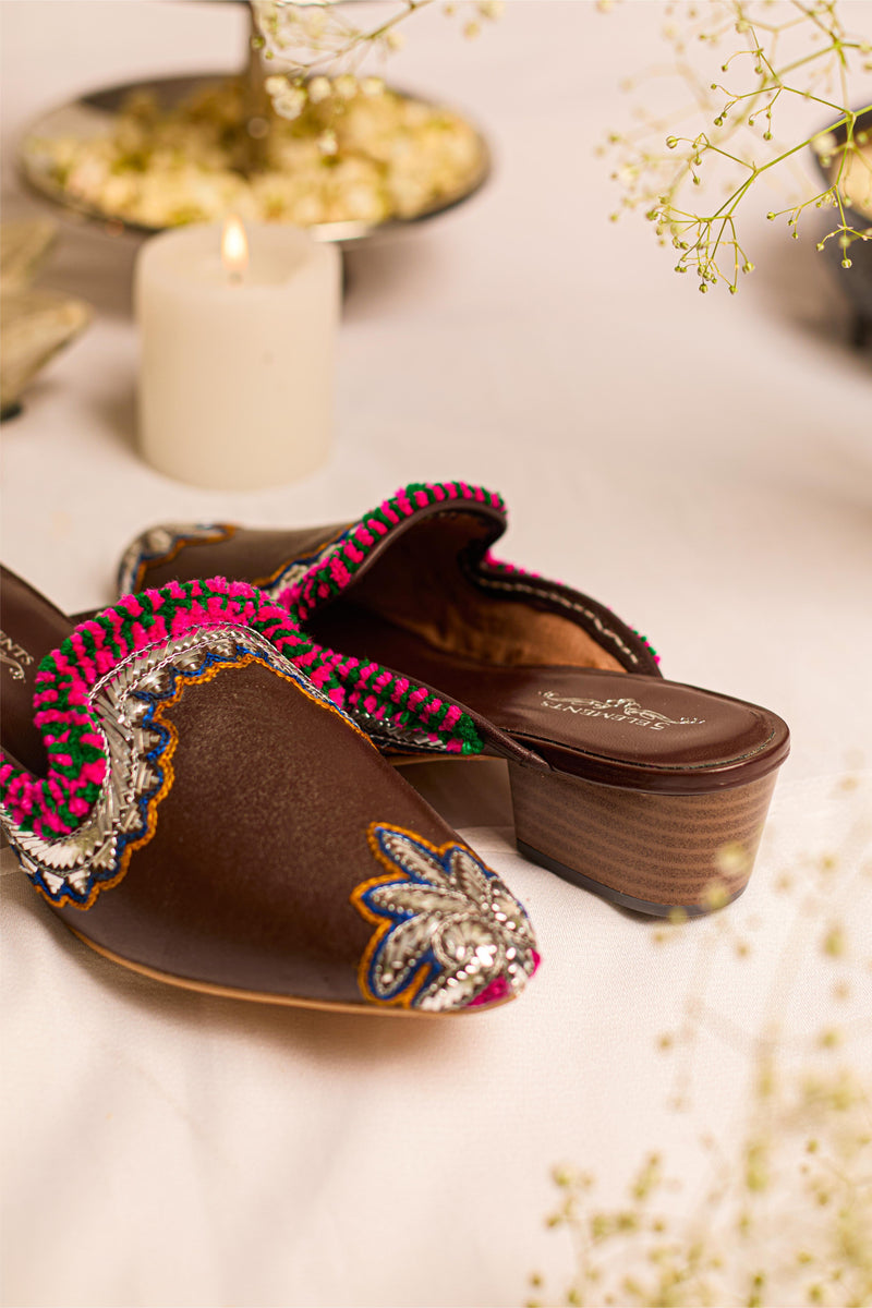 Mehnaz (Mule)