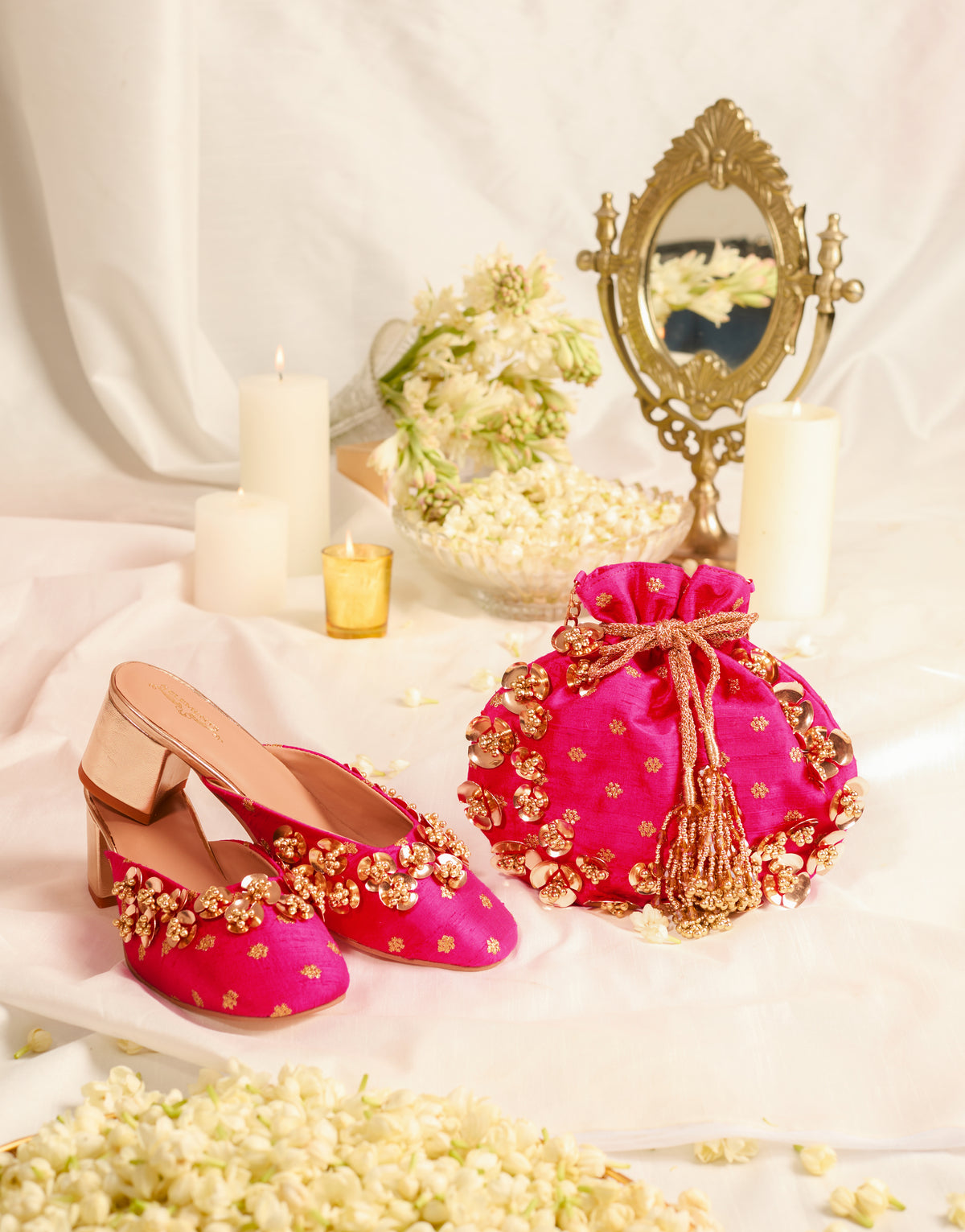Nabhya Mule Heel and Nabhya Potli Combo