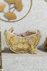 Aabha Baguette (Handbag)