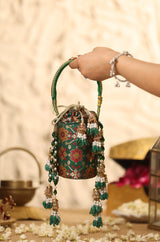 Pannika Potli (Potli)