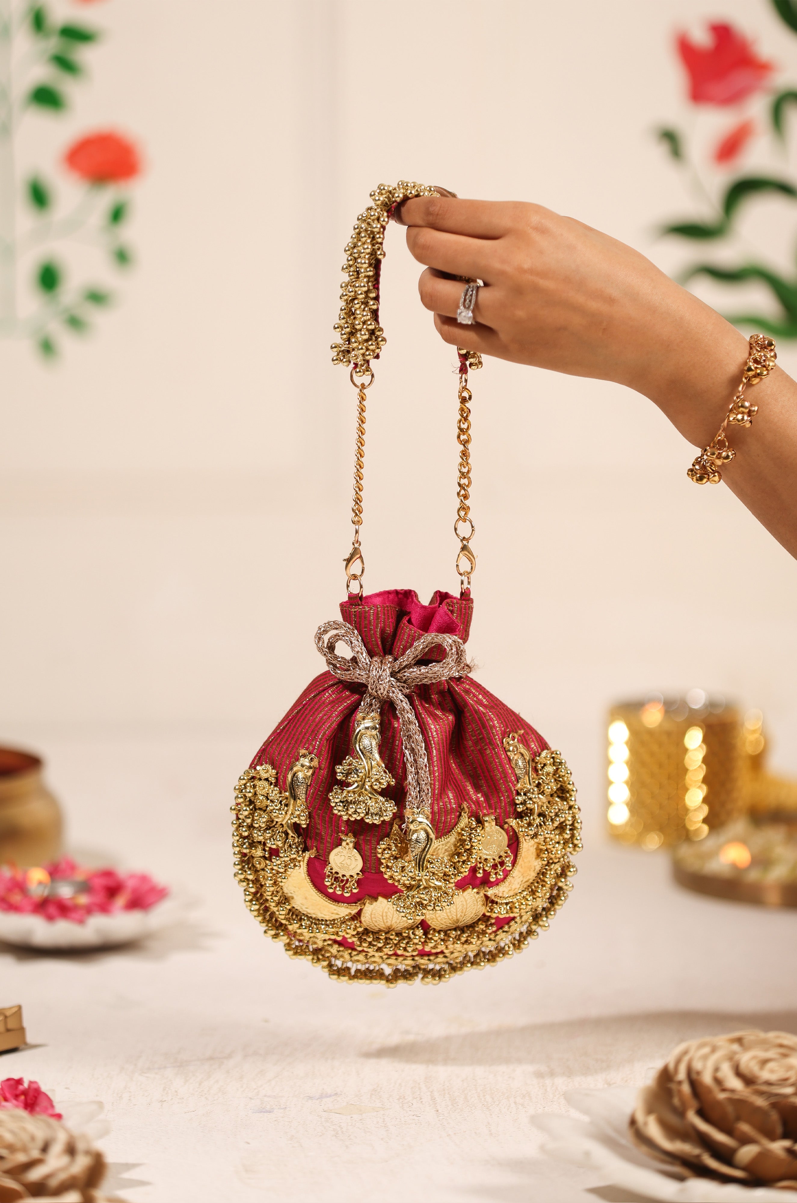 Swarna raktima (Potli)