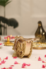 Aabha Baguette (Handbag)