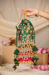 Elisha & Amisha Green Potli