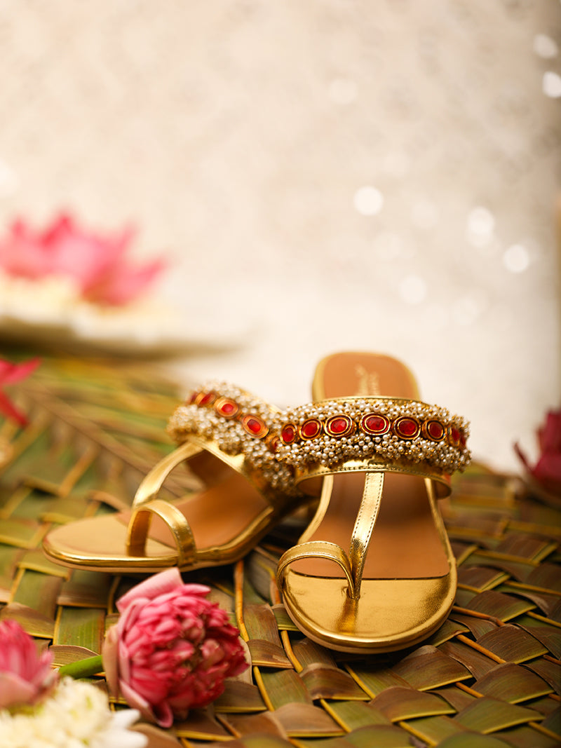 Sadana Gold (Kolhapuri Heel)