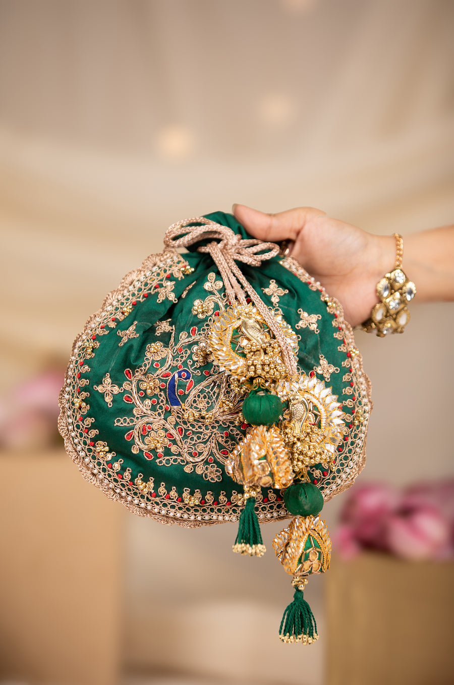 Elisha & Ruvika Green Potli