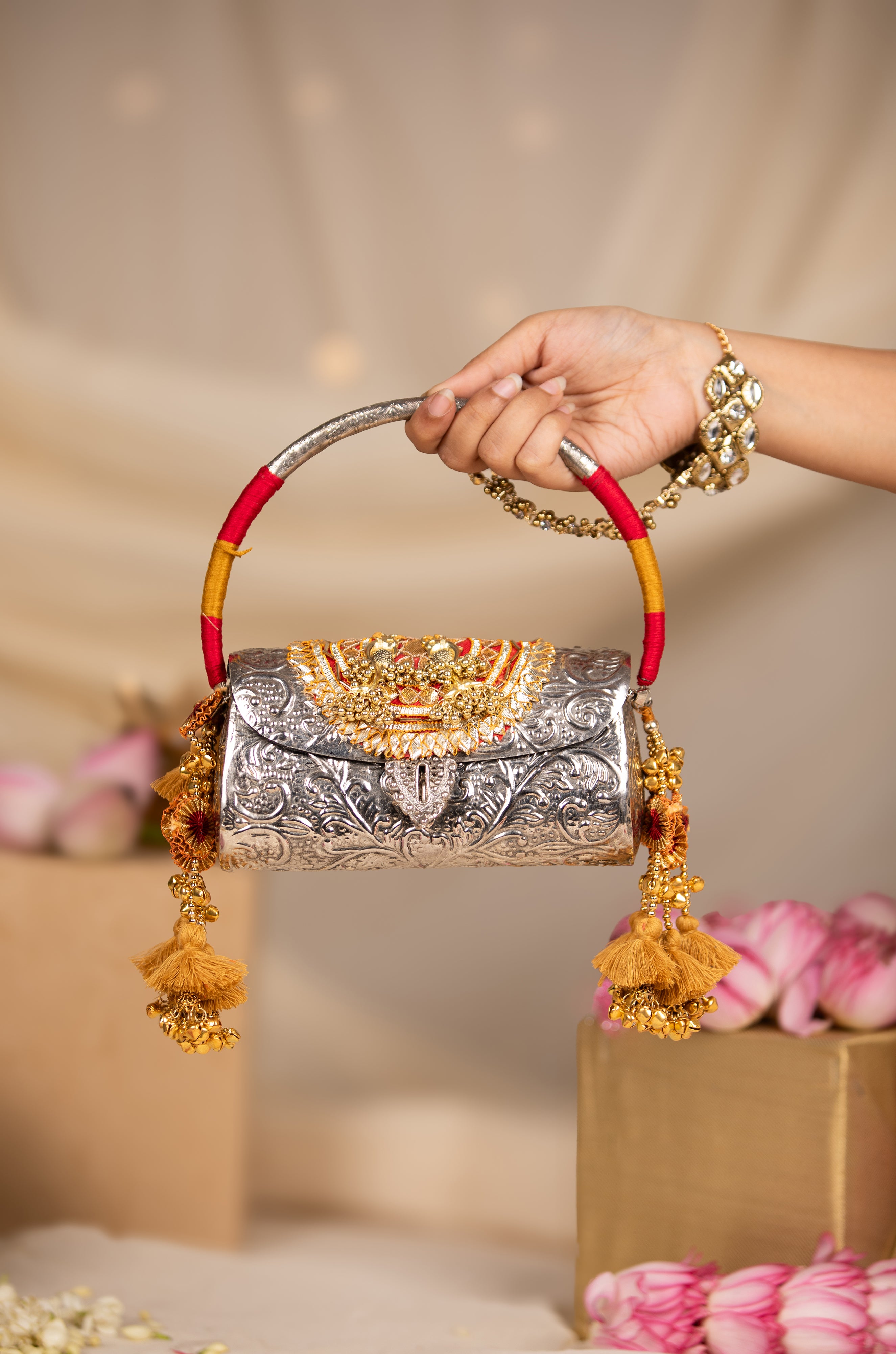 Vidhara (Handbag)