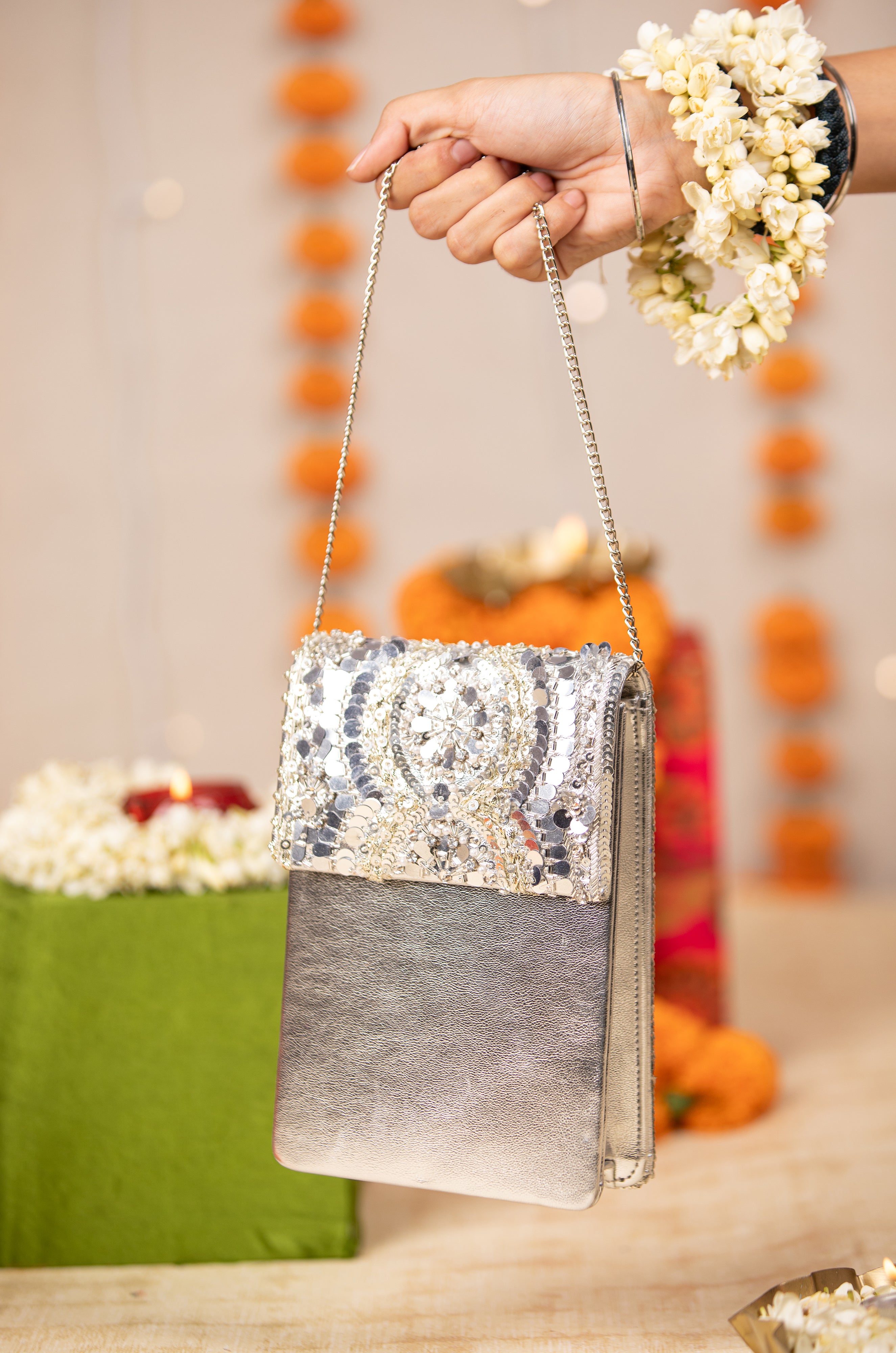 Harshini (Handbag)