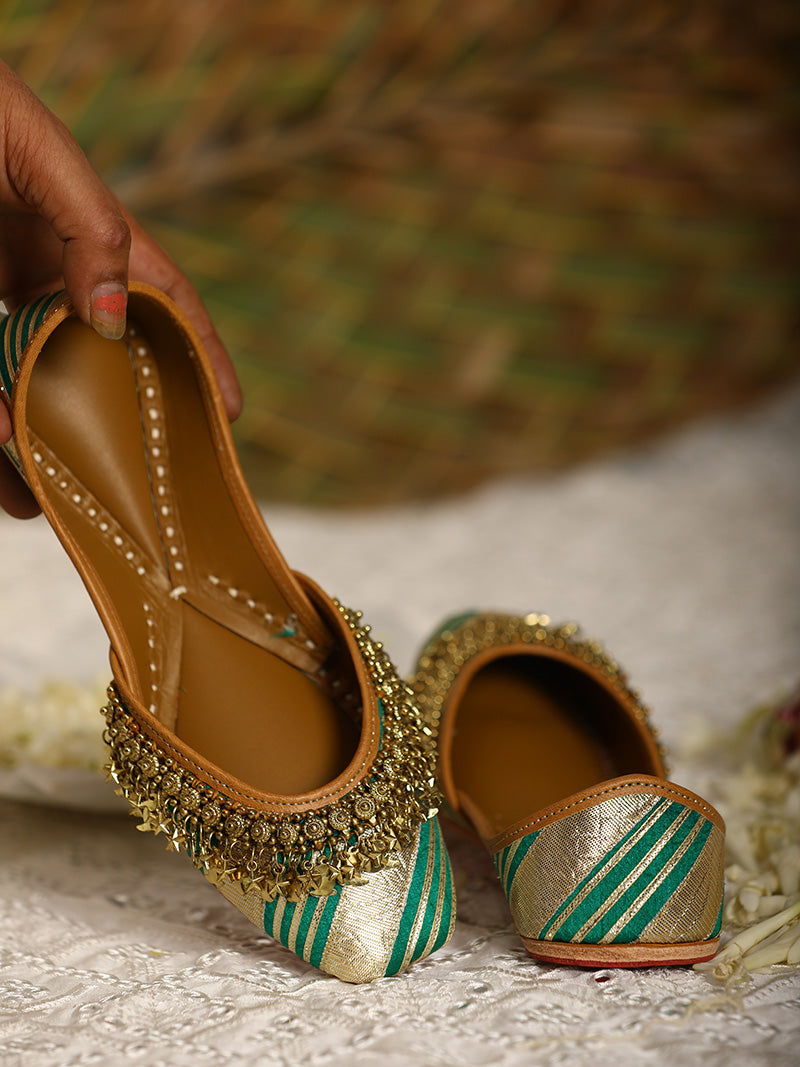 Devaka Jutti and Naisha Potli Green (Combo)