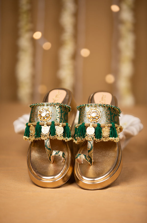 Elisha & Ruvika Green Potli