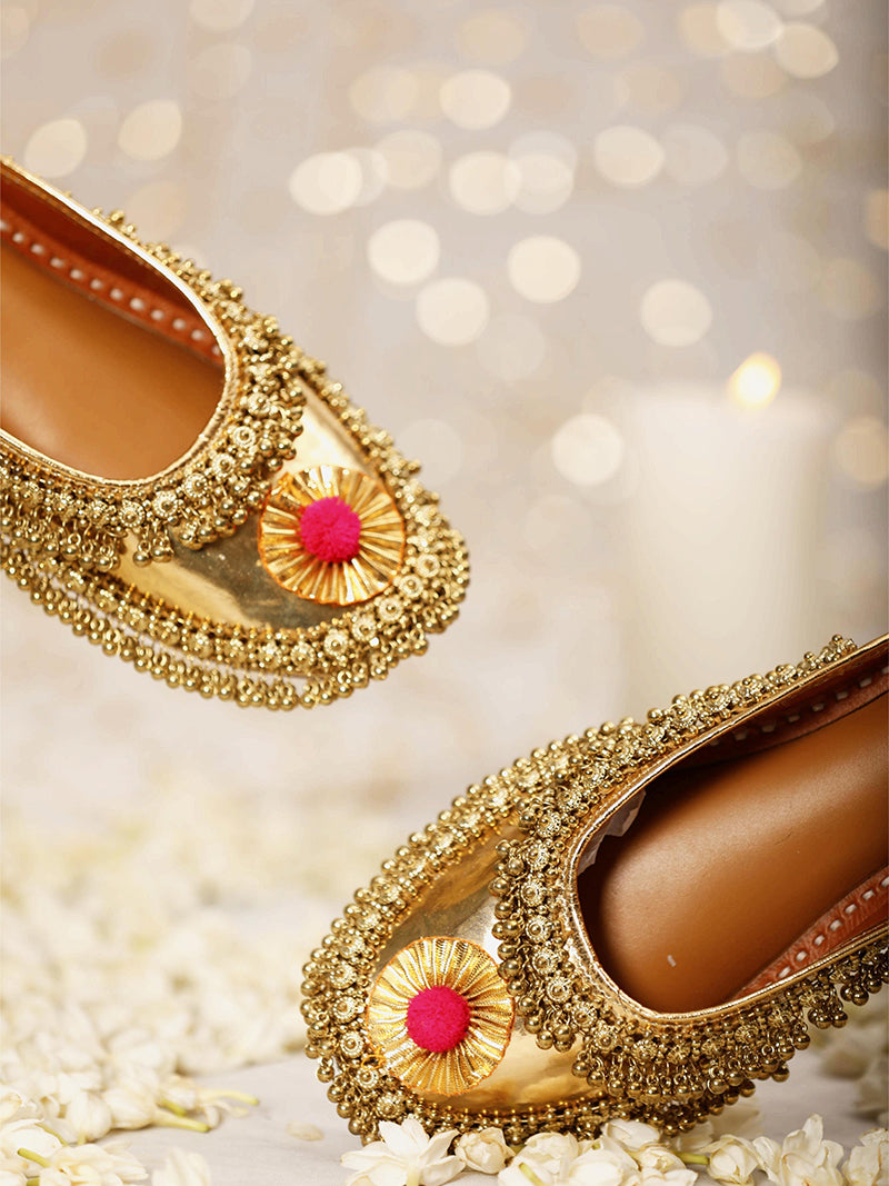 Gold Ghungroo (Mule)