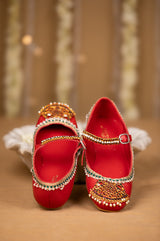 Sharini & Ruvika Red Potli