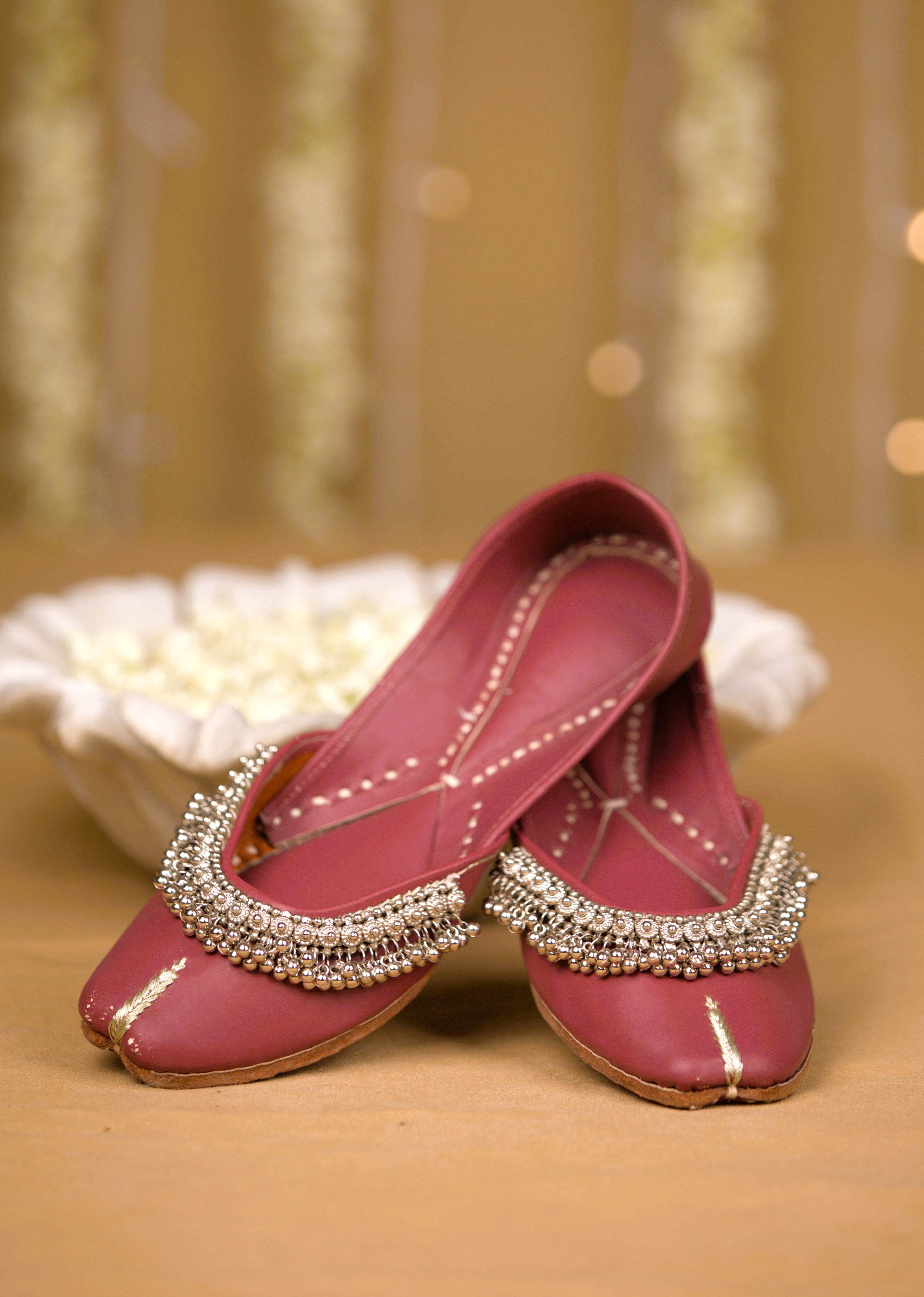 Ghungroo Blast Mahroon (Jutti)