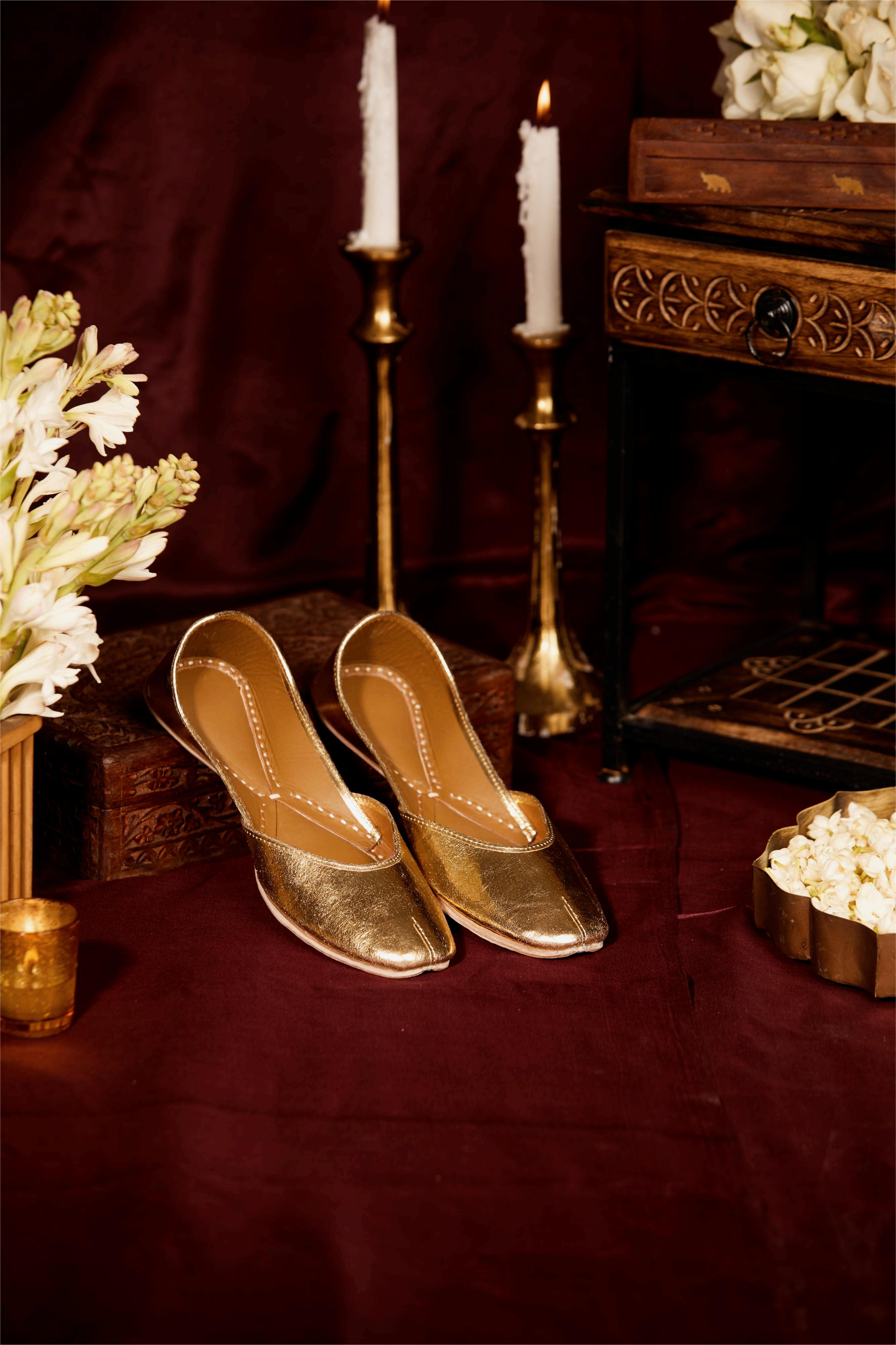 Metallic Gold Jutti & Vihana Pink Potli