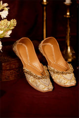 Ivory (Jutti)