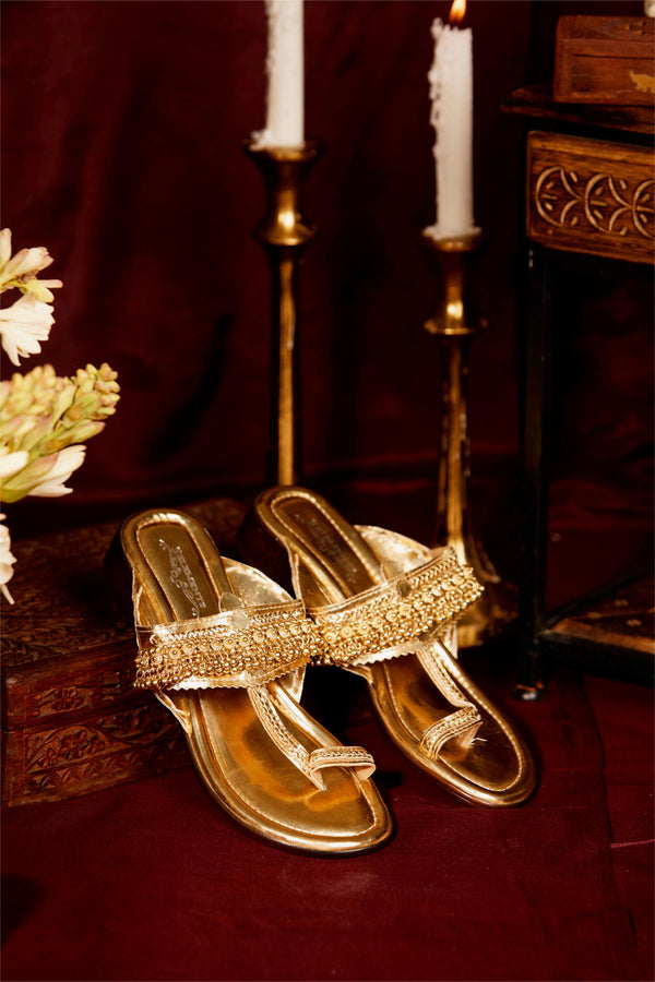 Ghungroo Love Gold (Kolhapuri)