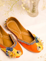 Mahiya Orange Jutti