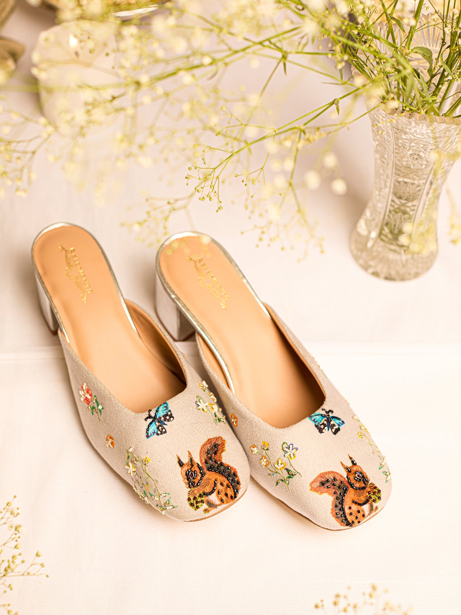 Raahi Mule Heel & Raahi Potli (Combo)