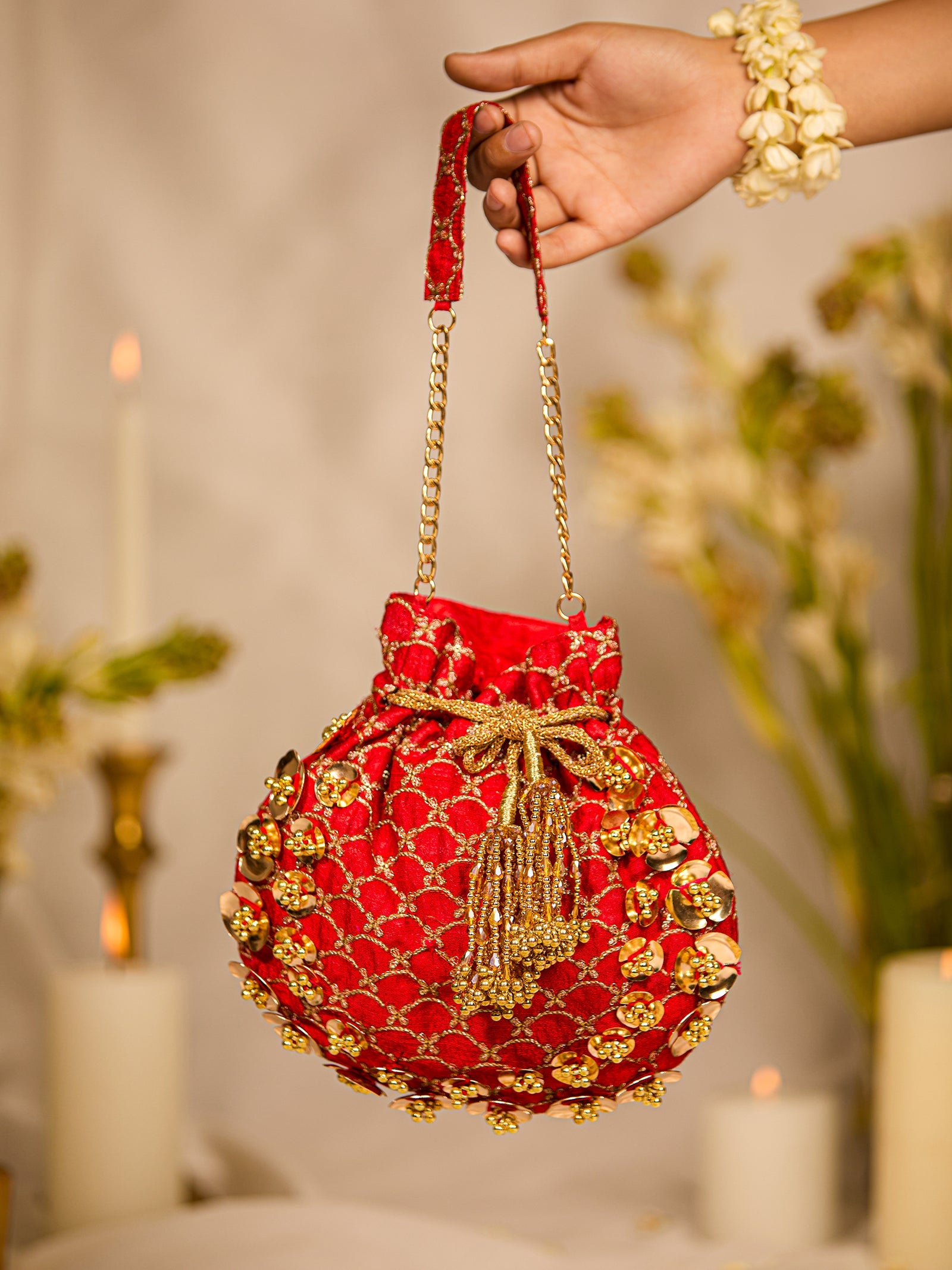 Nabhya Mule Heel & Nabhya Potli (Combo)