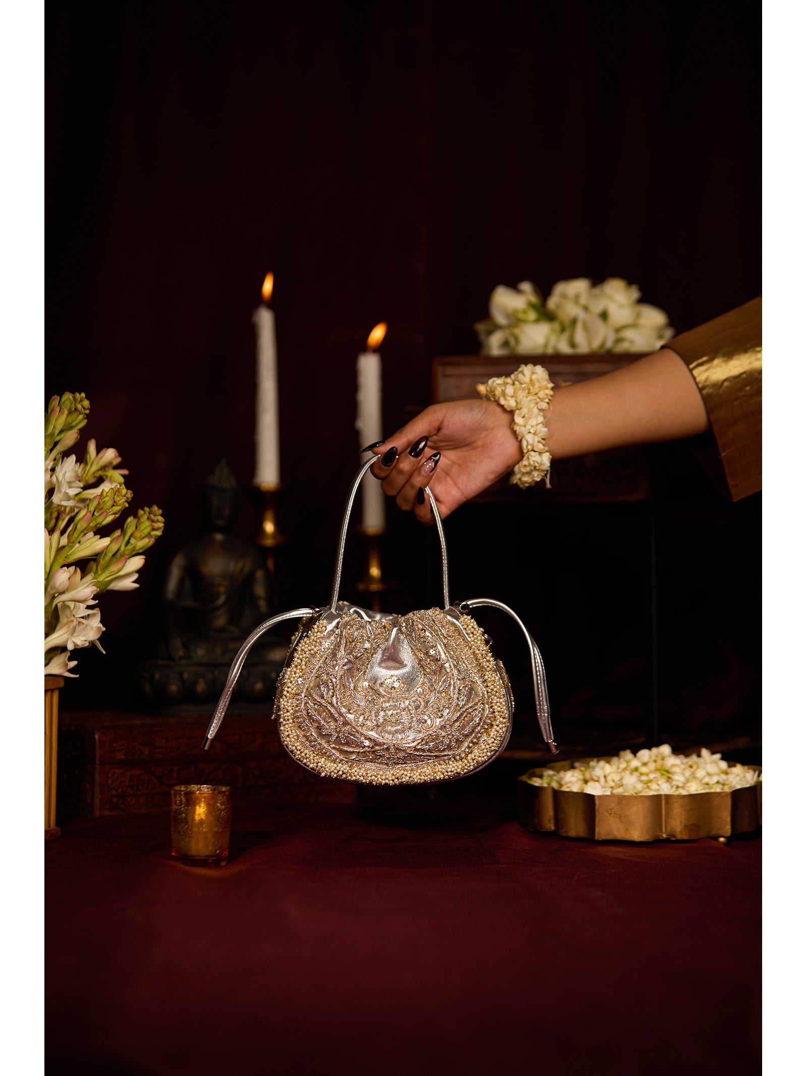 Adhika Silver (Bag)
