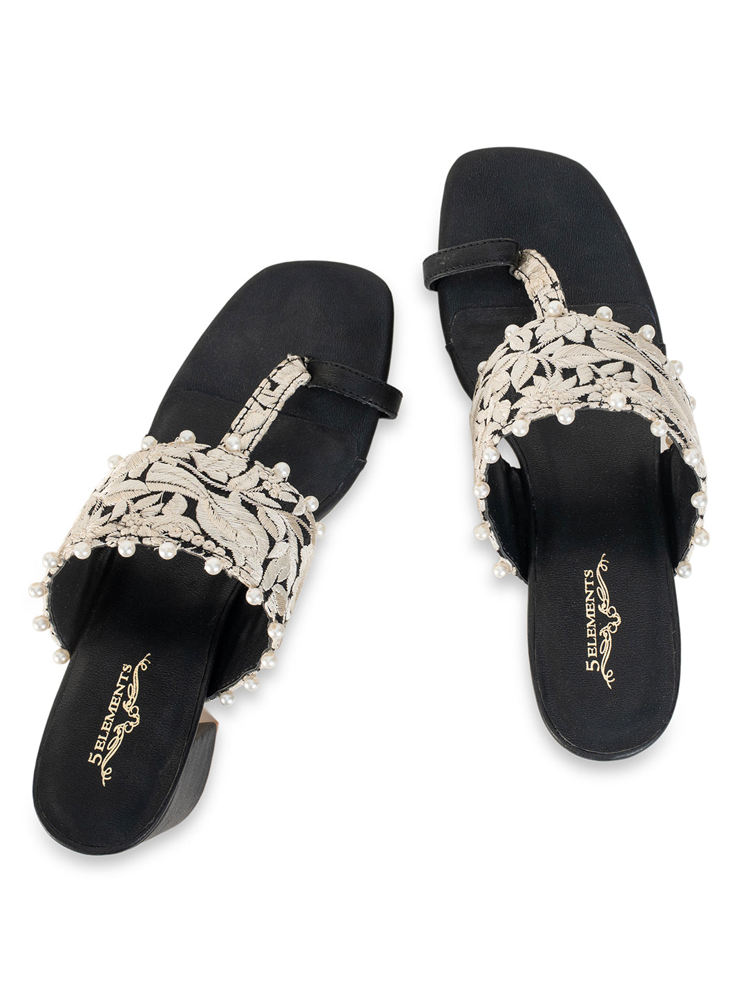5E-RH-26-022 - Mehernoor Heels - 008 - DSC01695  final. w.jpg