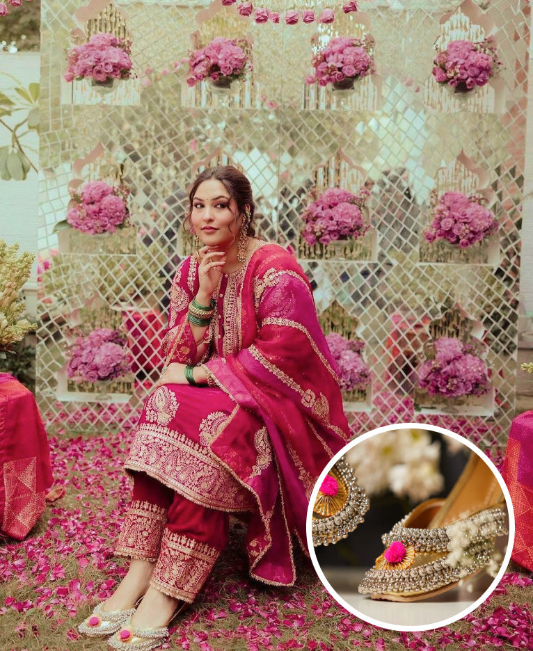 Gold Ghungroo Crown (jutti) 5elements