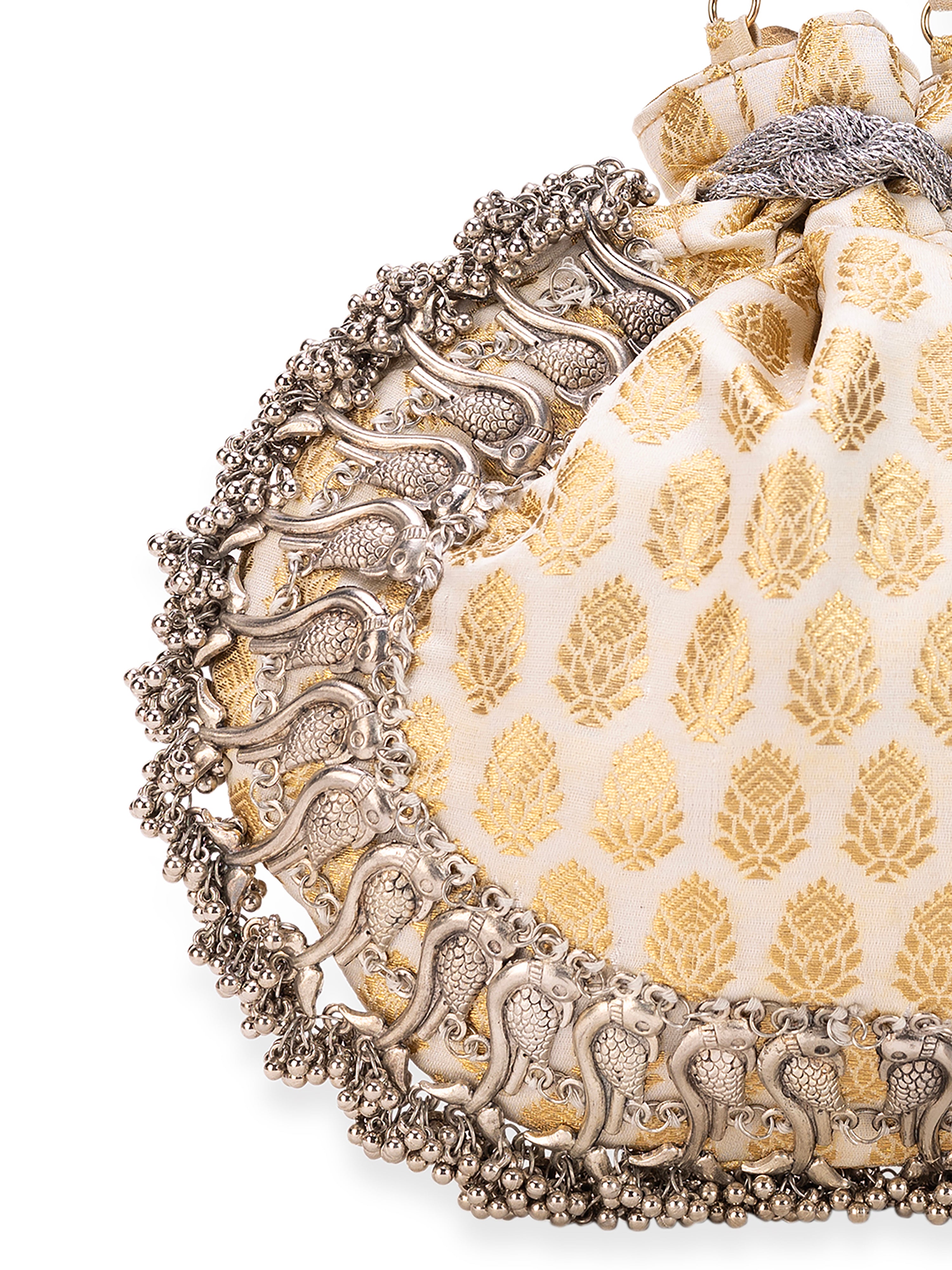 Pearl Off White (Potli)