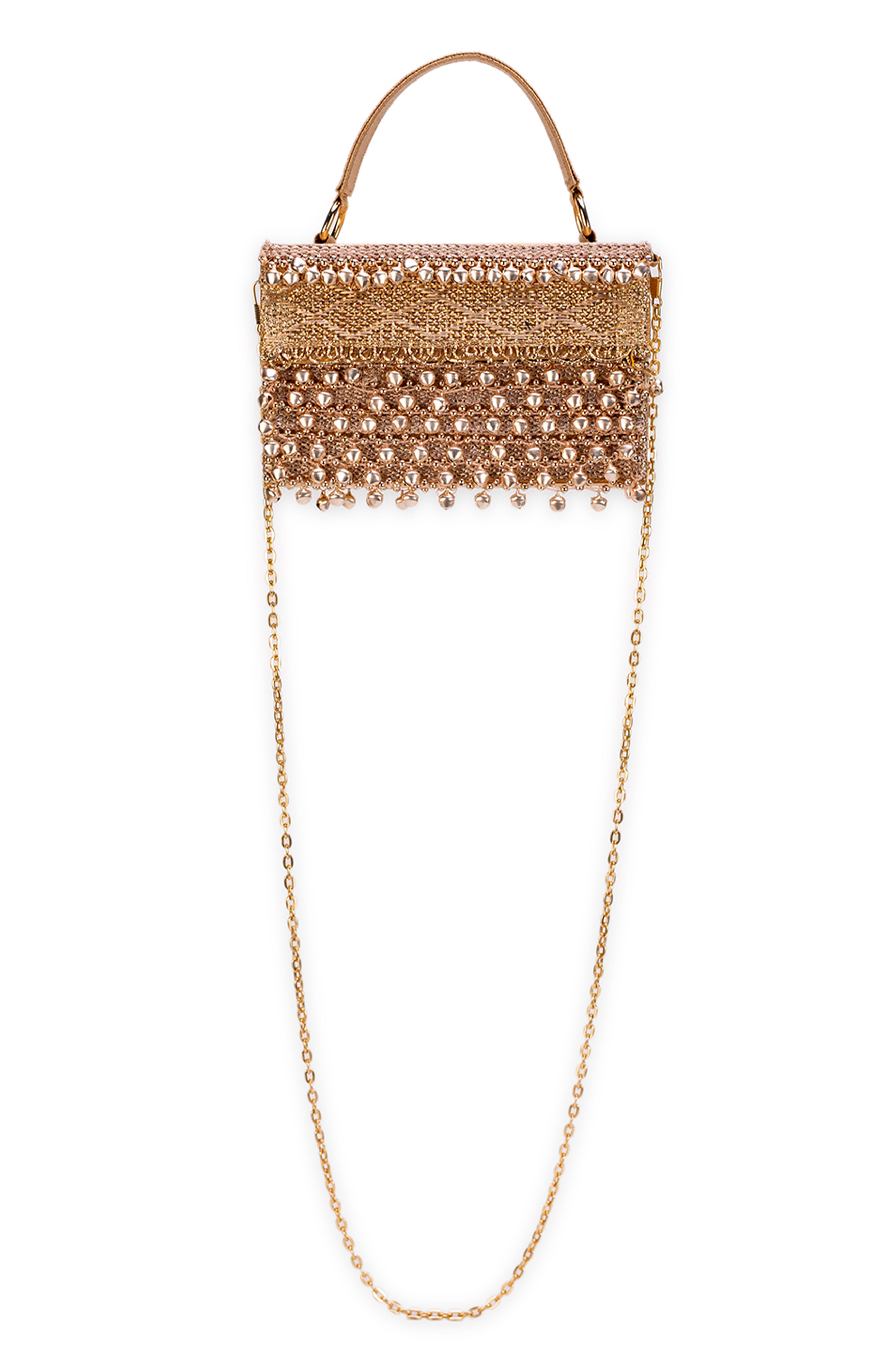 Avika (Clutch)