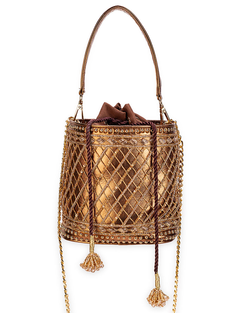 Pakhi gold (Potli)