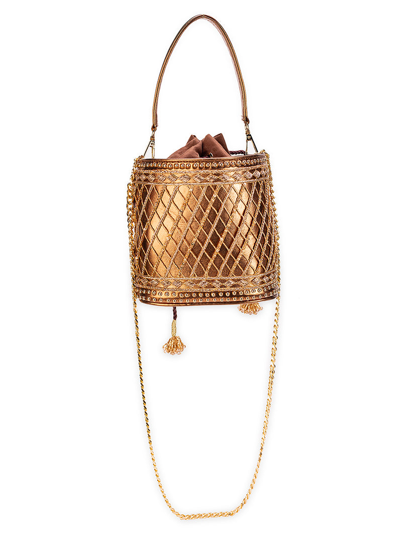 Pakhi gold (Potli)