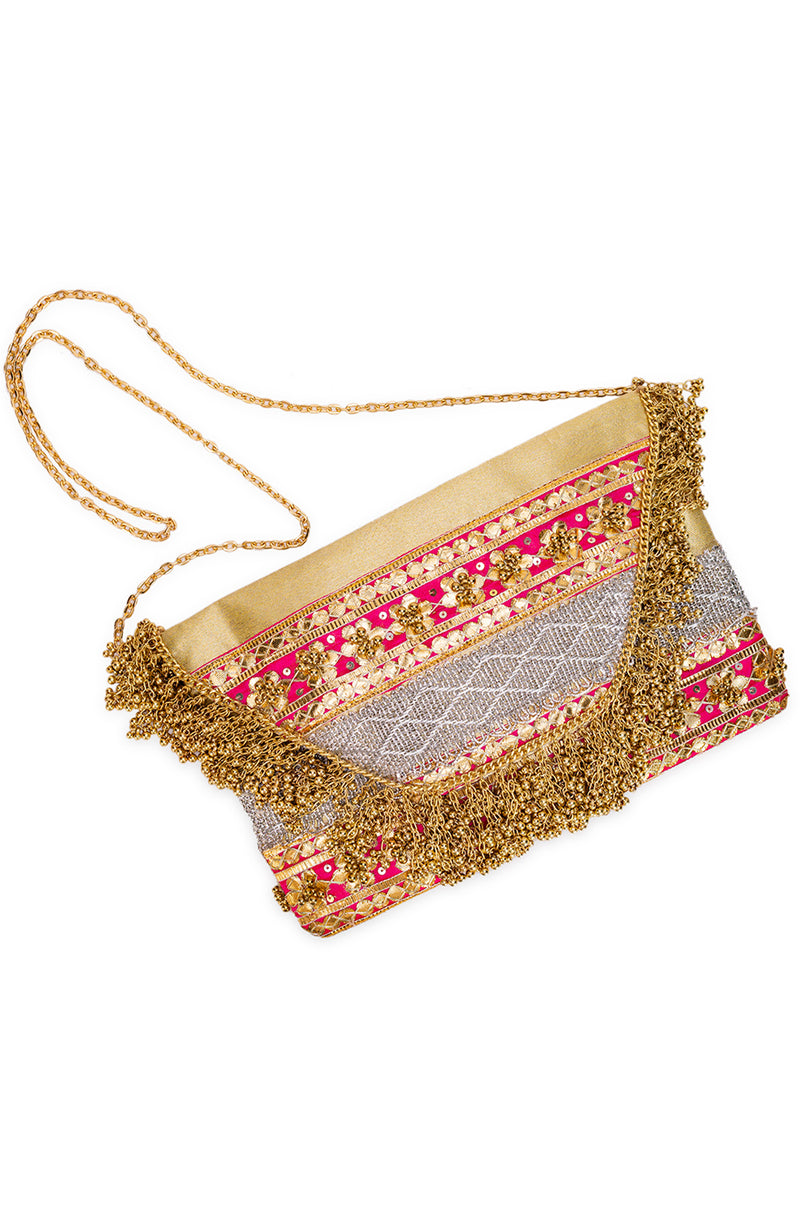 Trishika (Clutch)
