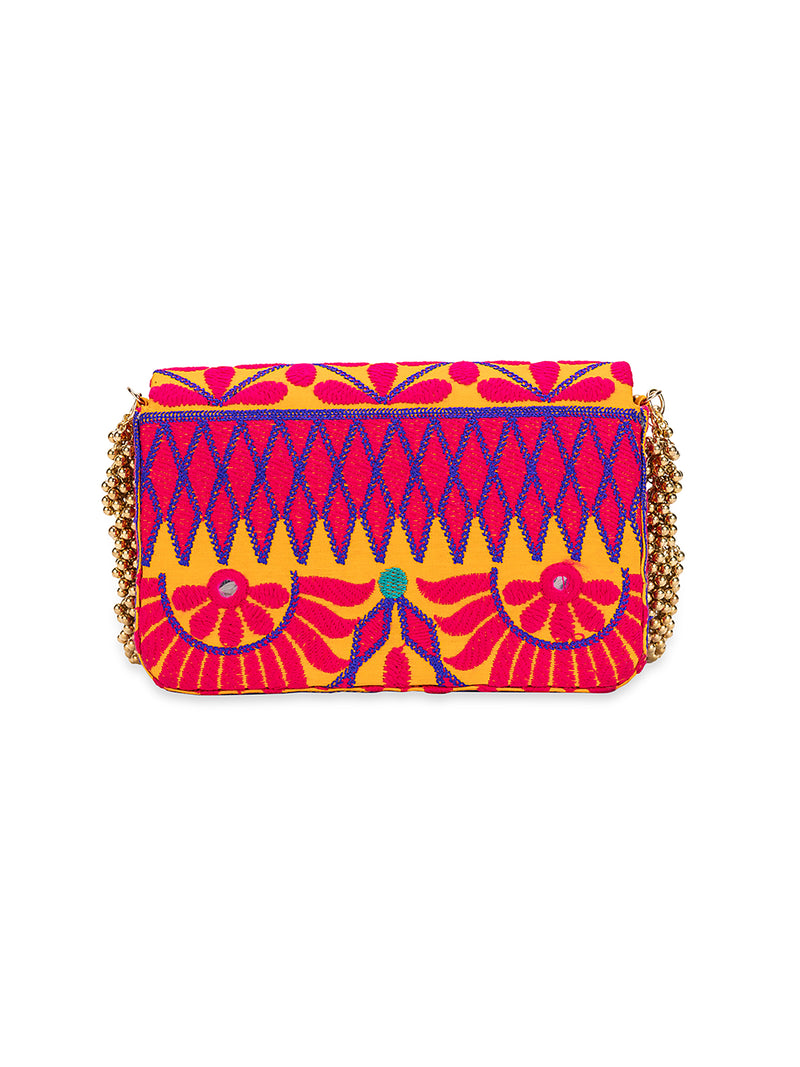 Niyati Moon (Bag)