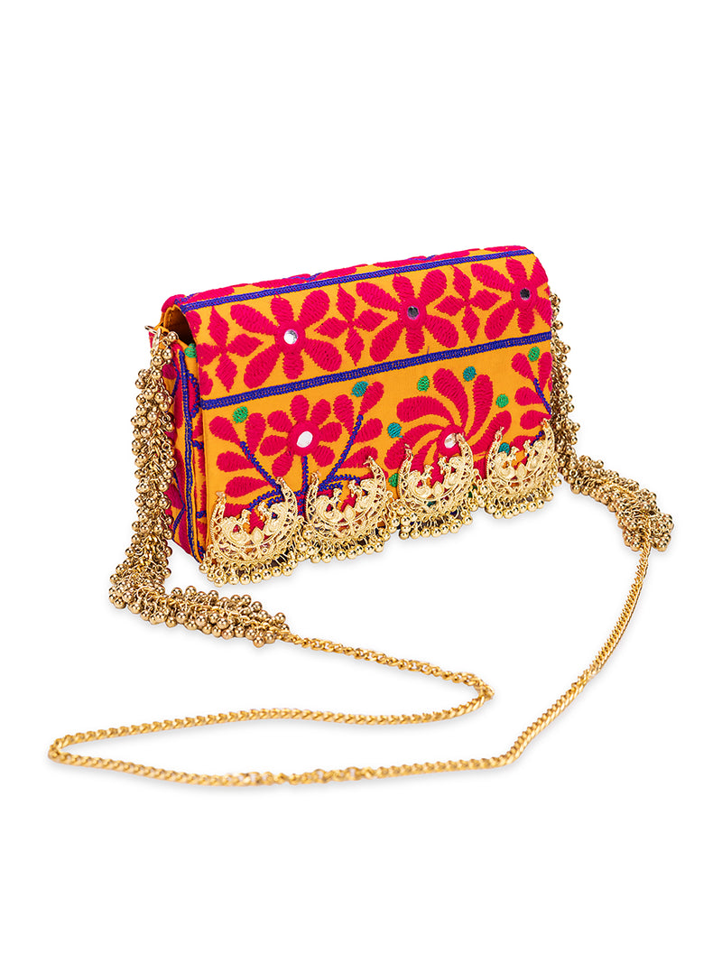 Niyati Moon (Bag)
