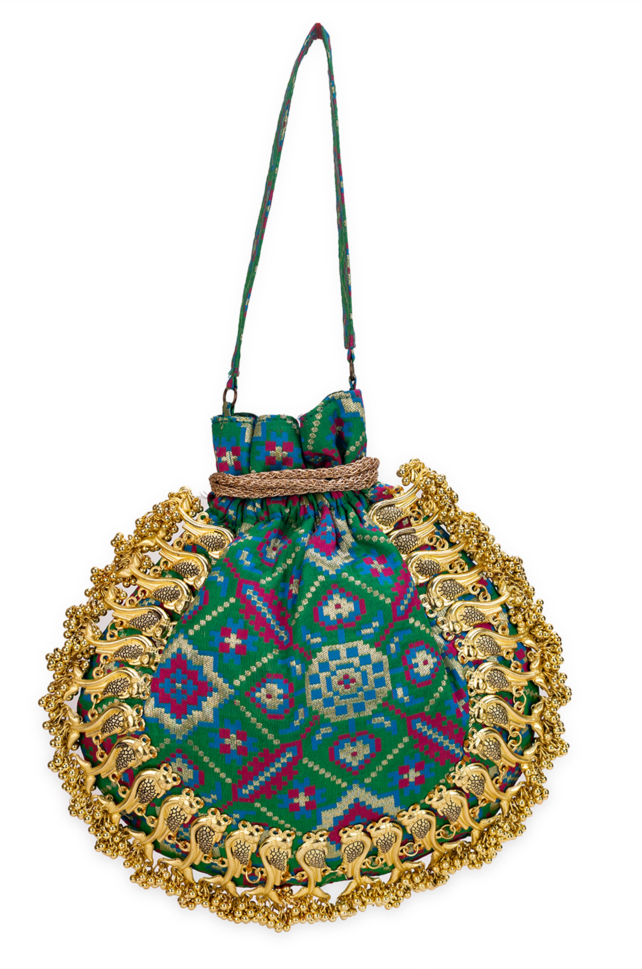 Avika (Potli)
