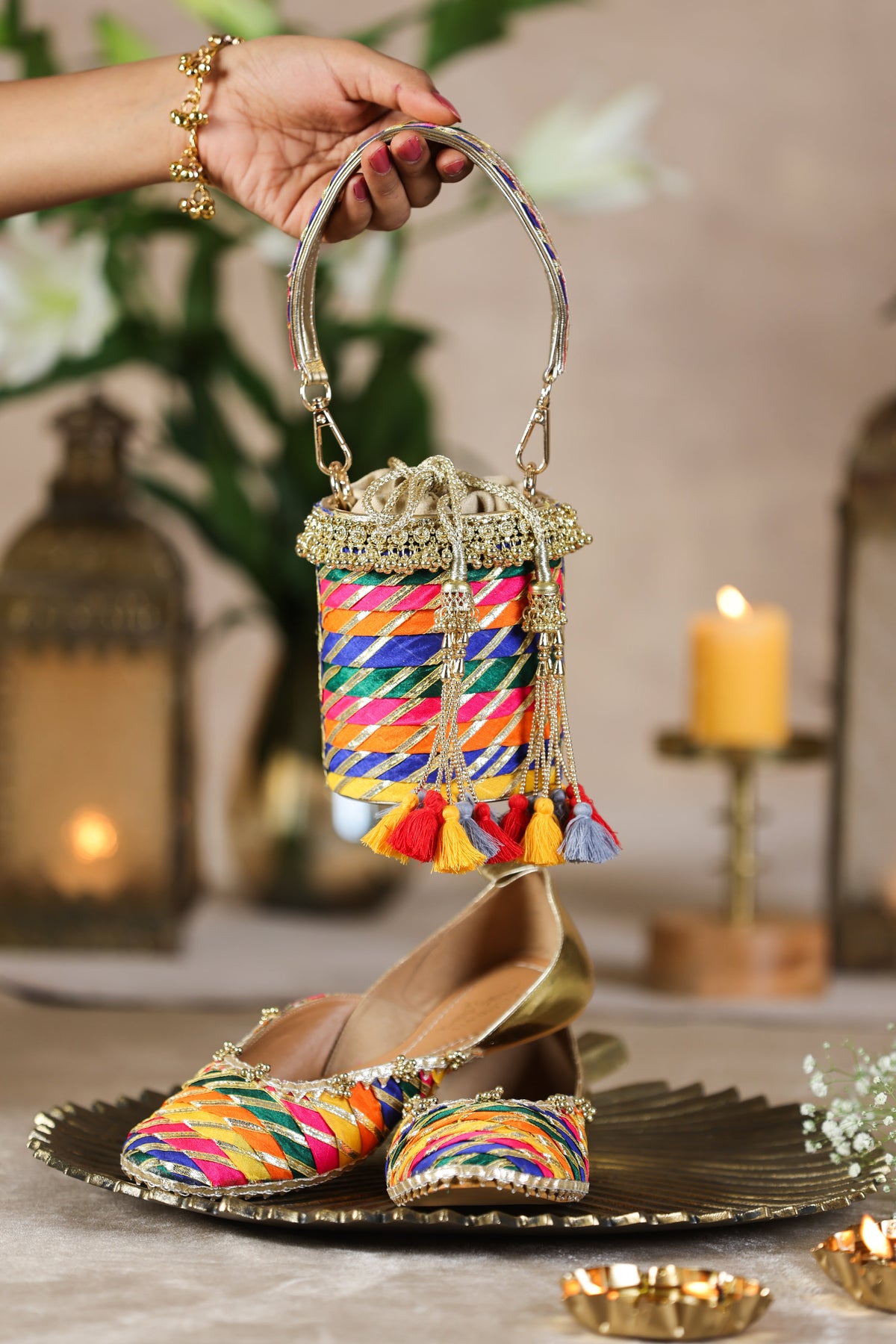 Panchrangi (Potli) & Rangrez (Jutti)