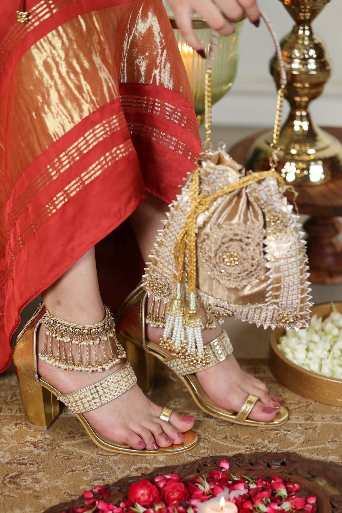 Virika Potli & Swarna (Heel)