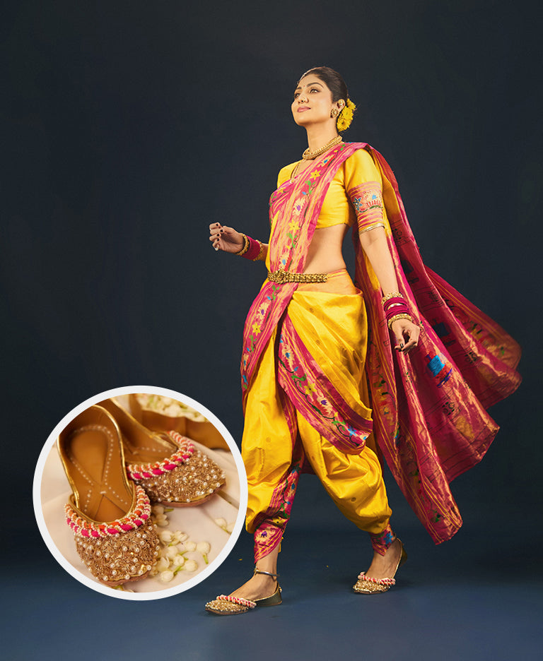 Shilpa Shetty Kundra in Gold Delight (Jutti)