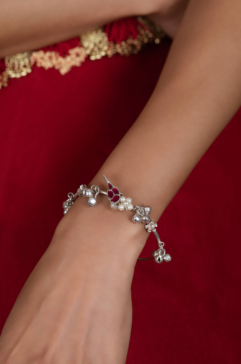 Aarini Silver Ghungroo Bracelet