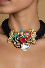 Manjari Choker
